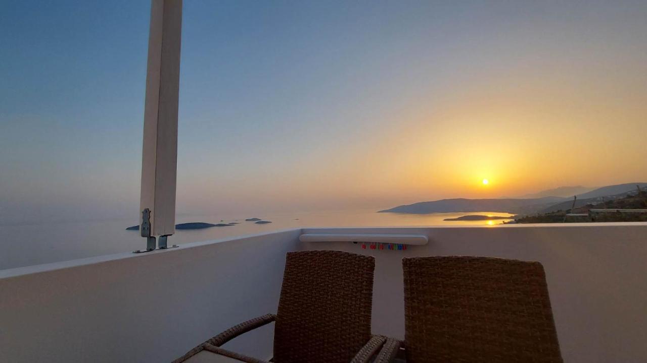 Eolia Luxury Houses Andros Batsíon Exterior foto